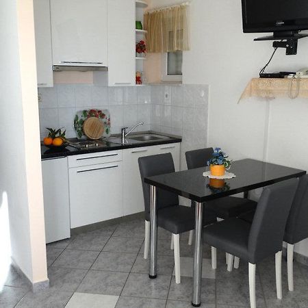 Apartament D&N Urlicic Omiš Zewnętrze zdjęcie