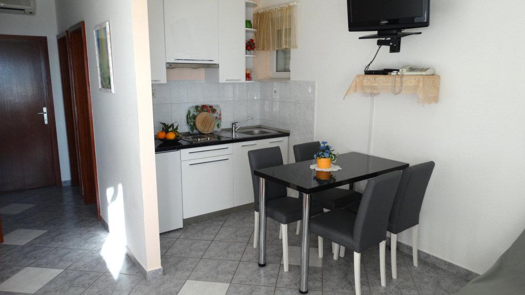 Apartament D&N Urlicic Omiš Zewnętrze zdjęcie